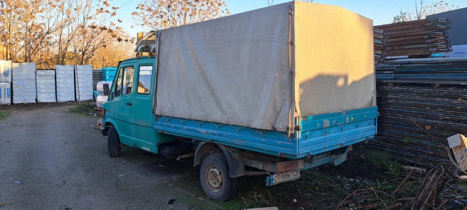 Mercedes-Benz 310  - изображение 2