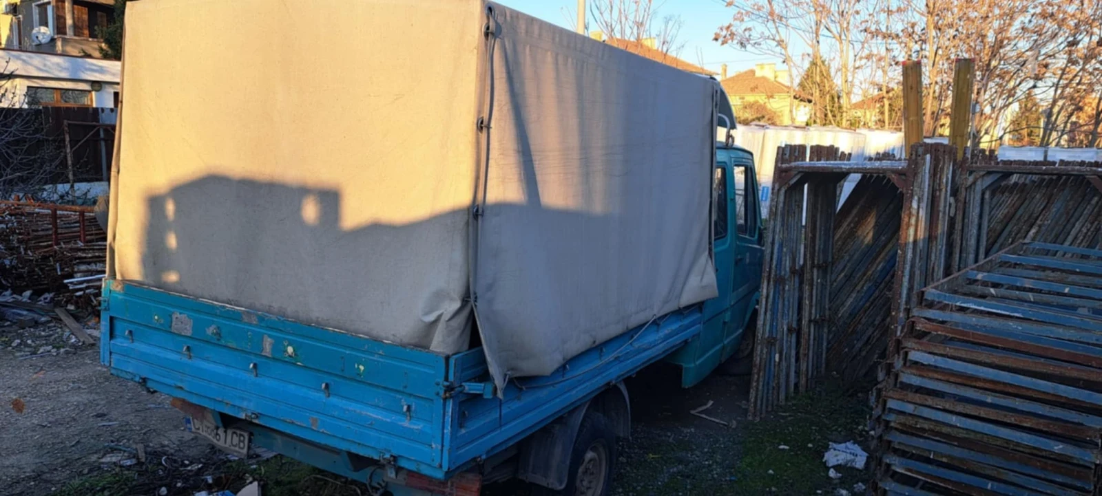 Mercedes-Benz 310  - изображение 3