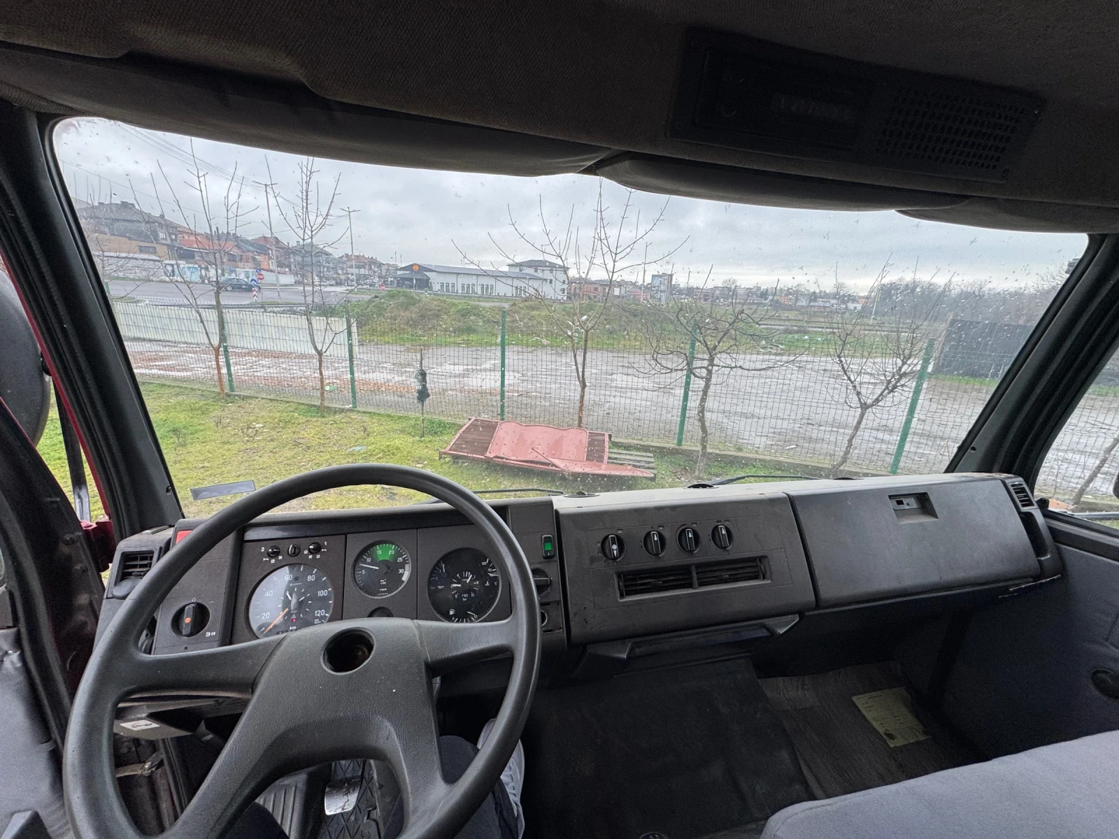 Mercedes-Benz 814  - изображение 9