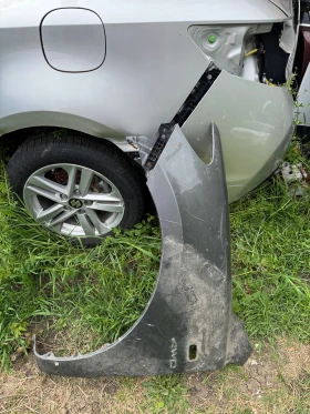 Hundai Santa Fe  2007г ляв калник, снимка 1