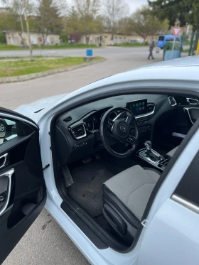 Kia Ceed 1.4T 7DCT AUTOMATIC , снимка 5