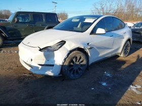 Tesla Model Y Long Range Dual Motor All-Wheel Drive, снимка 2