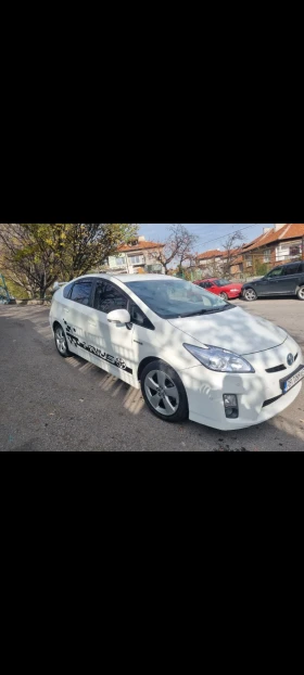 Toyota Prius 1.8 Hybrid - 4400 € / 8605.65 лв. - 74300310 2