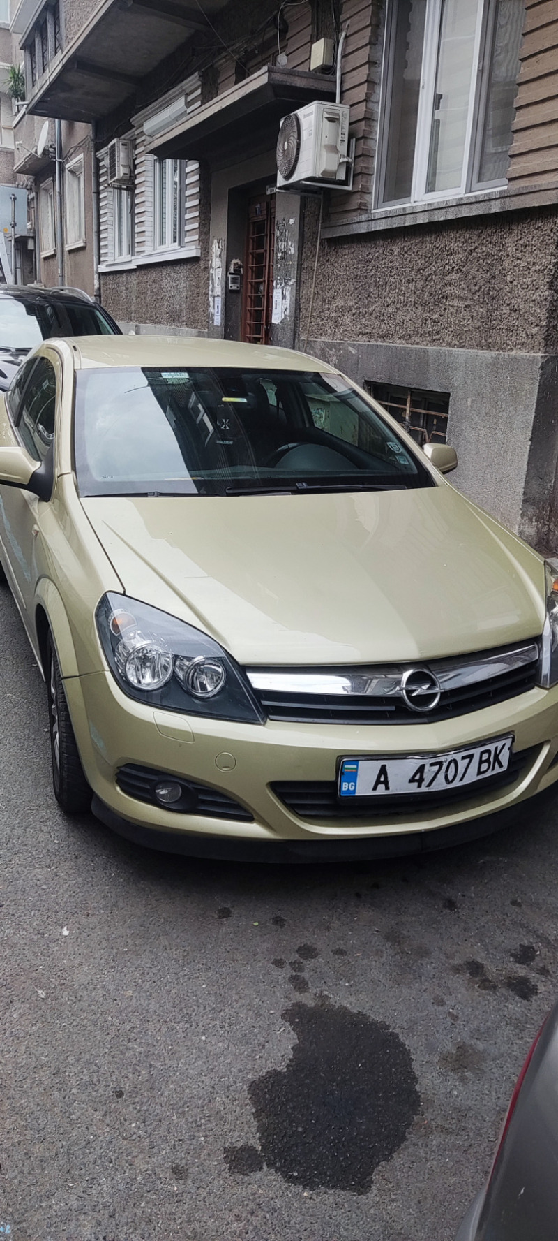 Opel Astra GTC 1.6 LPG първи собственик , снимка 6 - Автомобили и джипове - 46450556