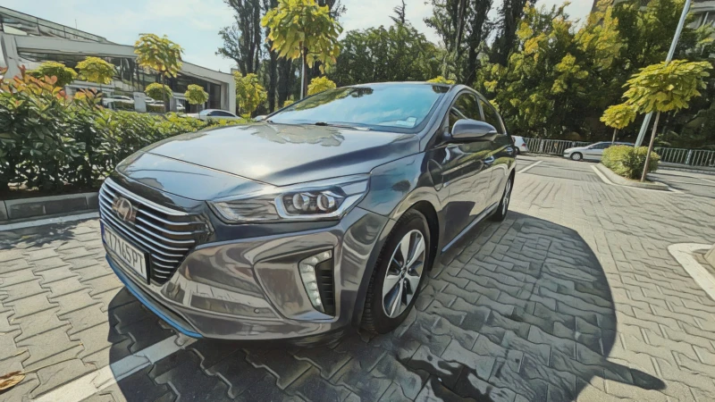 Hyundai Ioniq Plug-in, снимка 1 - Автомобили и джипове - 47398788