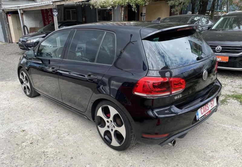 VW Golf 2.0GTI 6-Скорости, снимка 4 - Автомобили и джипове - 47464188