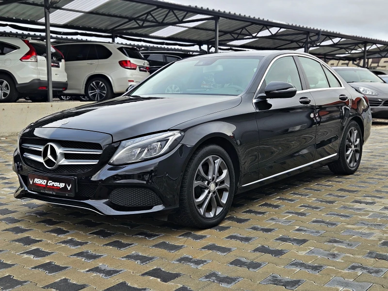 Mercedes-Benz C 220 AMG/9G/GERMANY/CAMERA/AMBIENT/FULL LED/AUTO H/LIZI, снимка 2 - Автомобили и джипове - 47660008