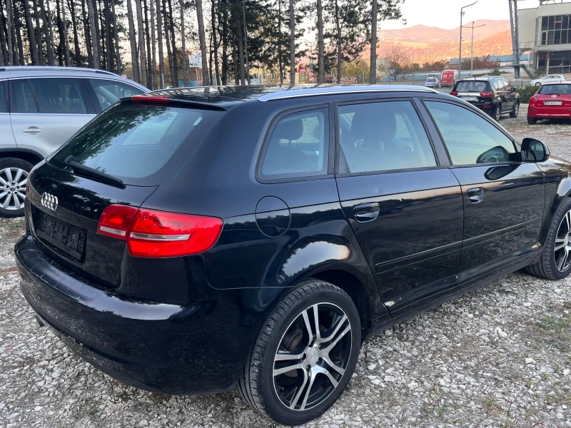 Audi A3 1.6i KLIMA, снимка 4 - Автомобили и джипове - 47865003