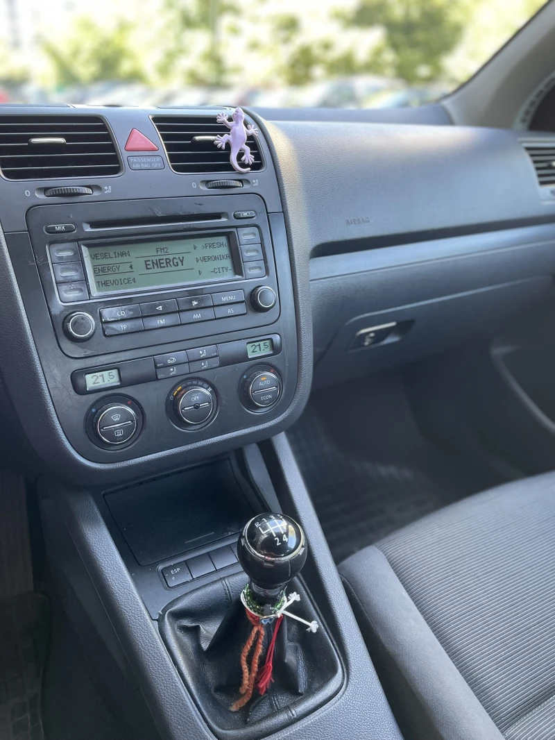 VW Golf, снимка 10 - Автомобили и джипове - 51684174