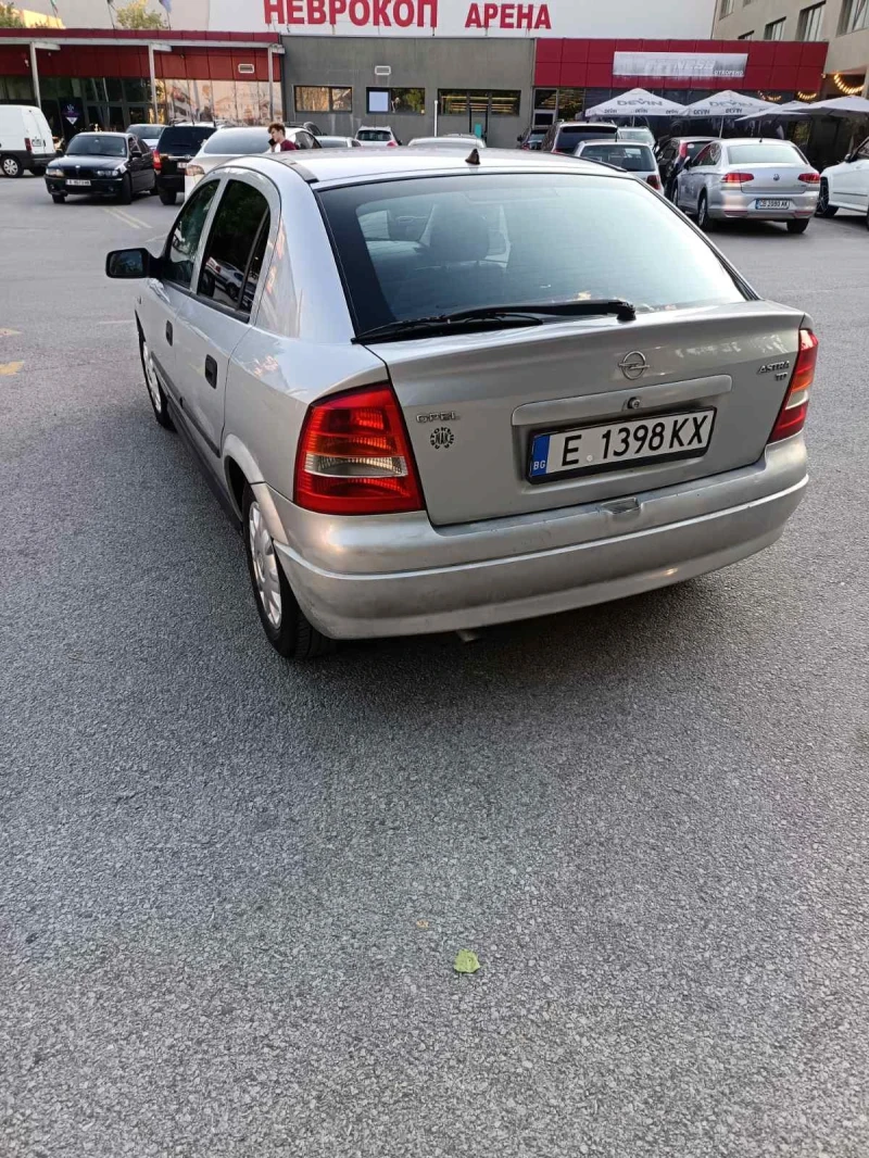 Opel Astra, снимка 3 - Автомобили и джипове - 52813243