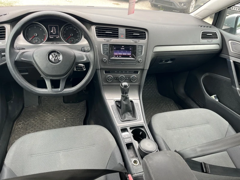 VW Golf 1.6TDI, снимка 10 - Автомобили и джипове - 52370468