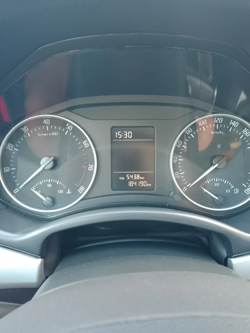 Skoda Octavia 1.8 TSI, снимка 7 - Автомобили и джипове - 52457533