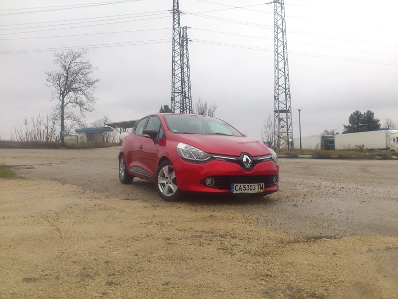 Renault Clio 0.9 Tce, снимка 2 - Автомобили и джипове - 52615026
