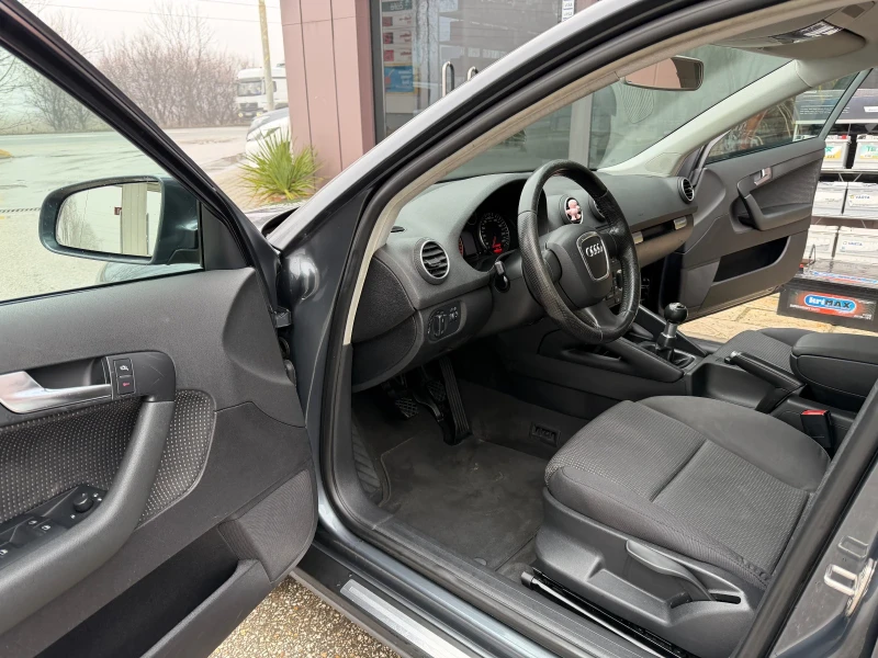 Audi A3 2.0TDI-4X4-170к.с-SPORT, снимка 9 - Автомобили и джипове - 53235214