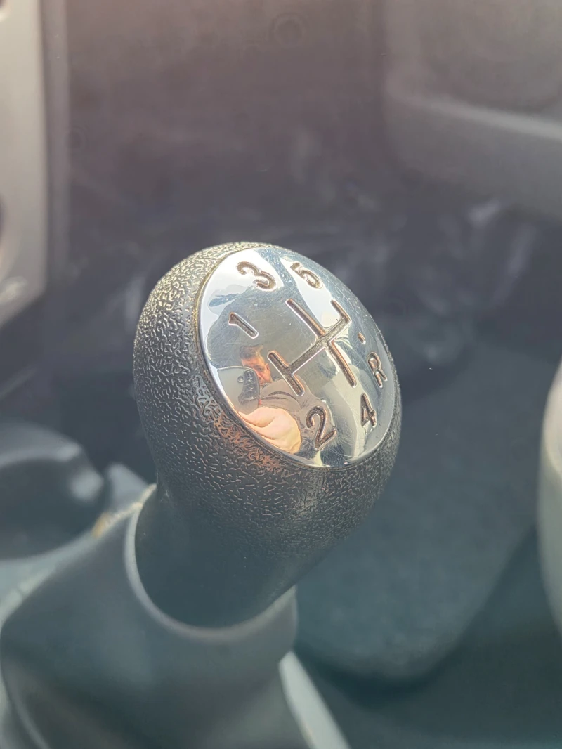 Dacia Logan 1.5DCi 150хил.км. Пътническа , снимка 14 - Автомобили и джипове - 53534515