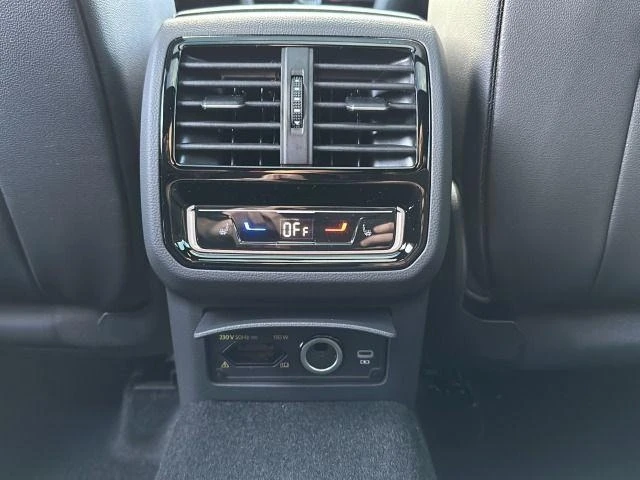 VW Arteon SHOOTING BRAKE* R-LINE* 2.O TSI* PANO* H&K* 360 CA, снимка 14 - Автомобили и джипове - 51201151