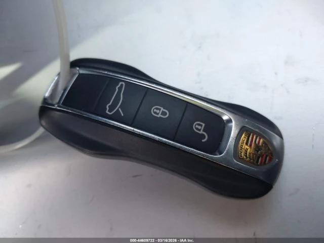 Porsche Panamera E-Hybrid 4 | ���� �� �������� | Mobile.bg � ����������� 14