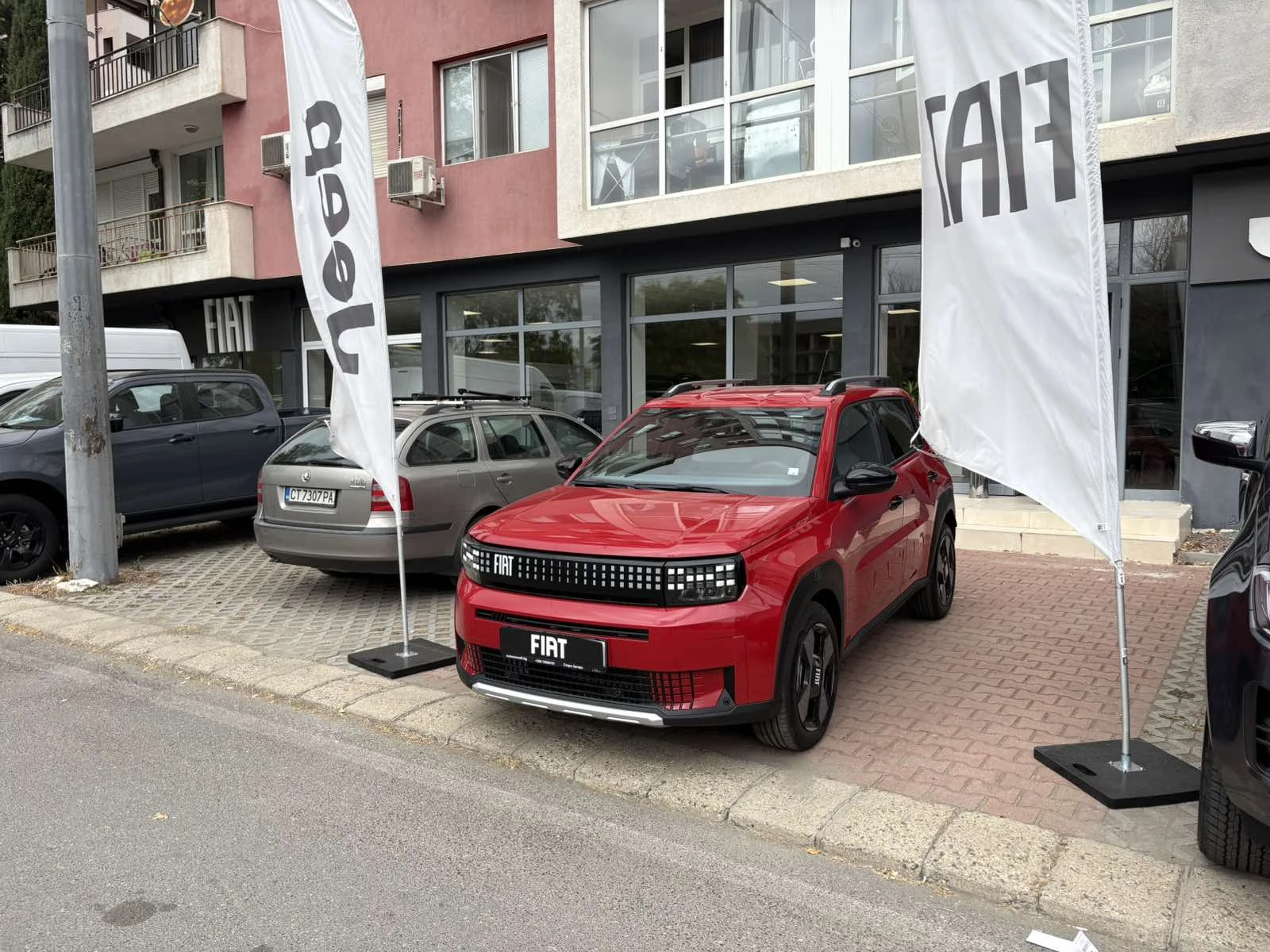 Fiat Grande Panda GRANDE PANDA LA PRIMA 1.2 Hybrid 48V Petrol 110 hp, снимка 1