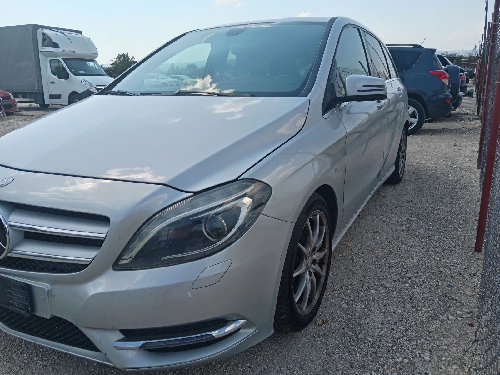 Mercedes-Benz B 200 1.8CDI-136К.С. - изображение 2