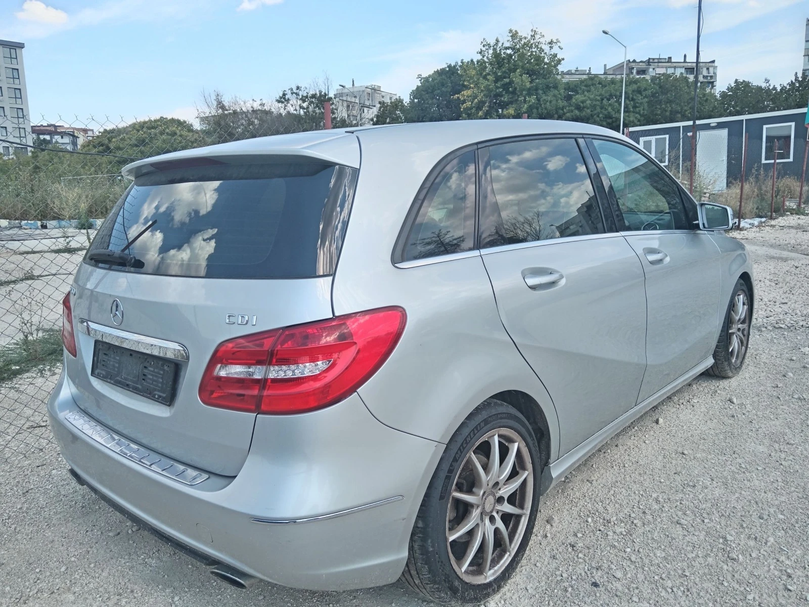 Mercedes-Benz B 200 1.8CDI-136К.С. - изображение 5