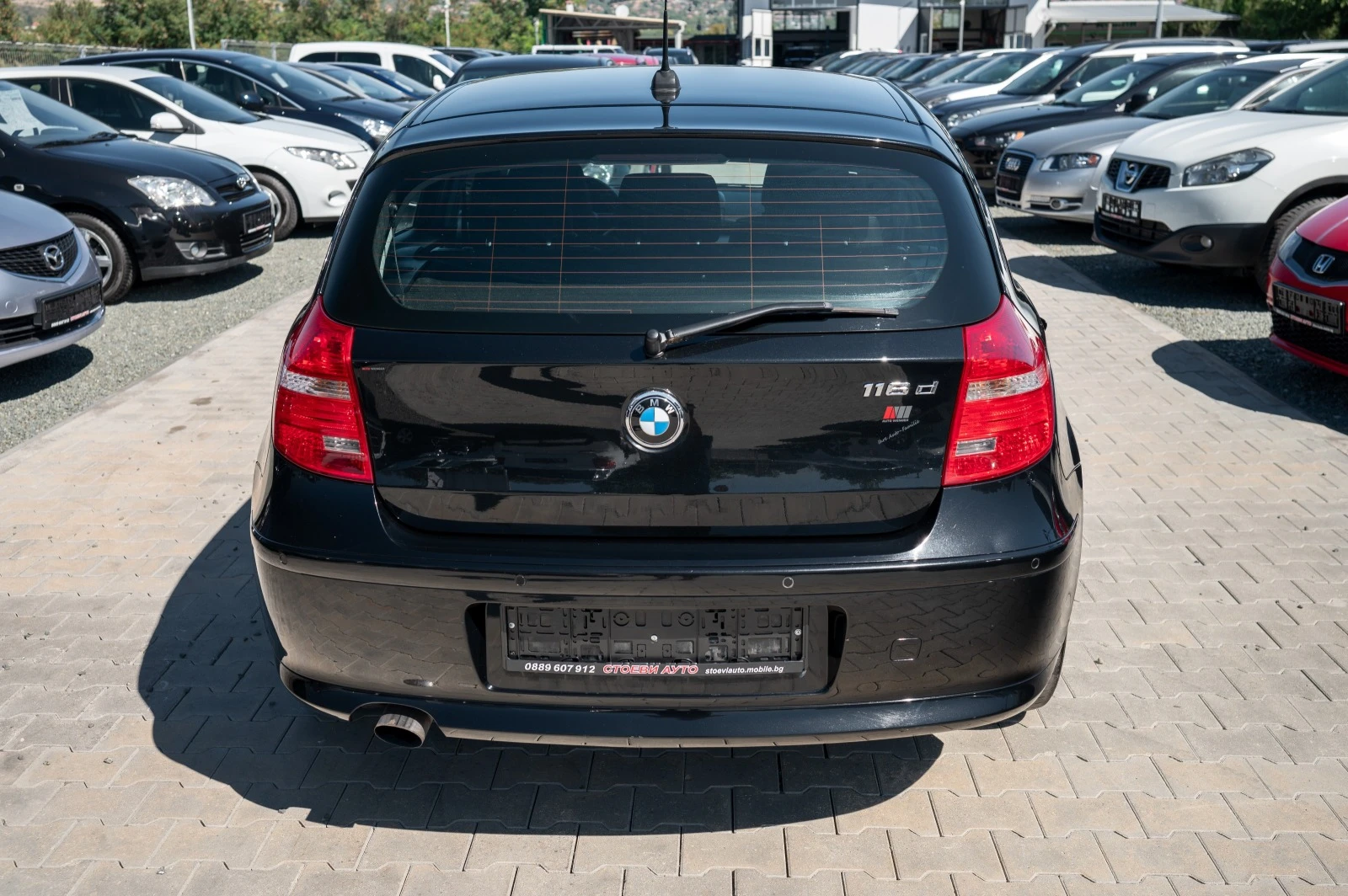 BMW 116 2.0D* 2009г* фейс* пано - изображение 8