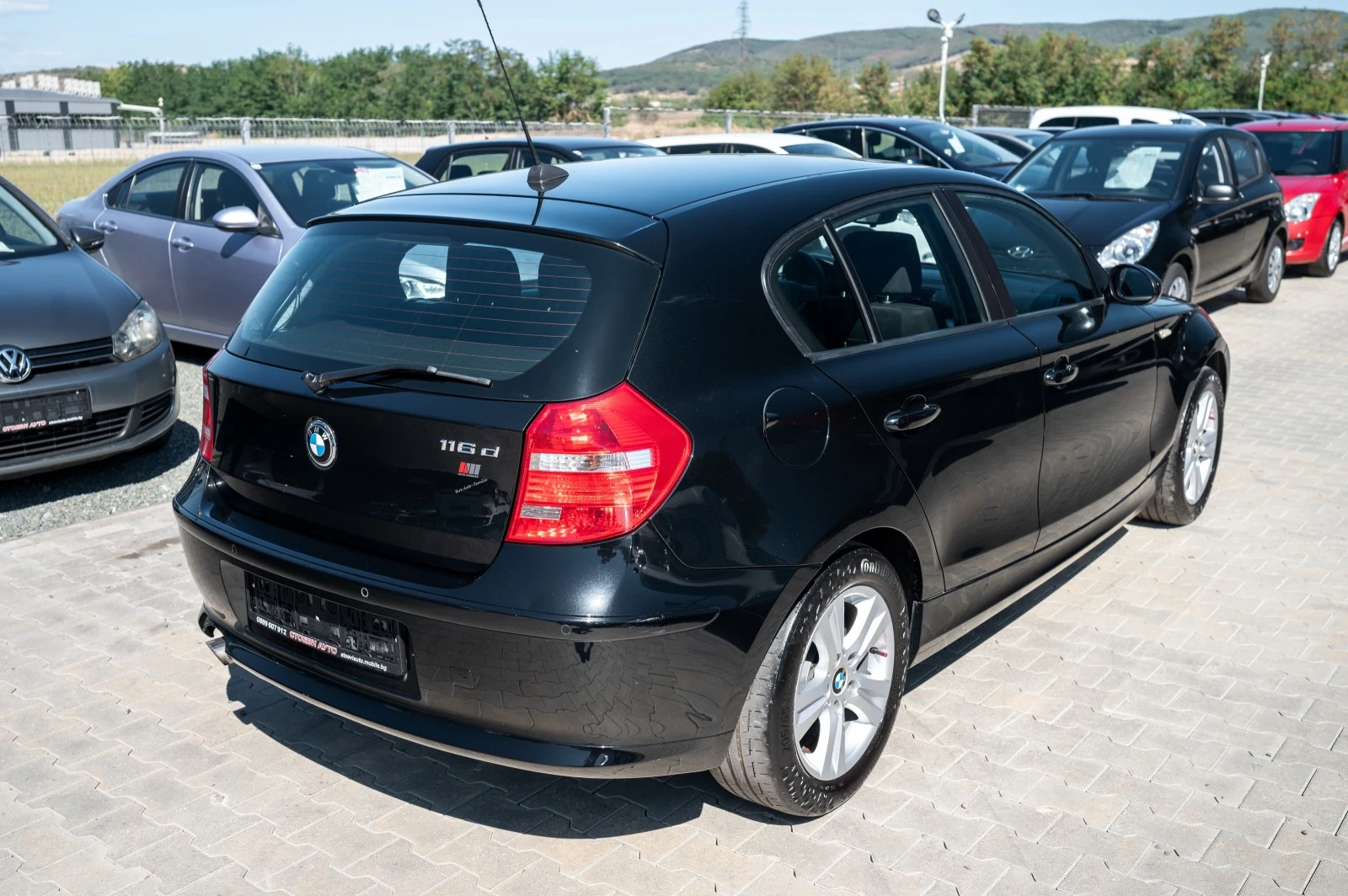 BMW 116 2.0D* 2009г* фейс* пано - изображение 7