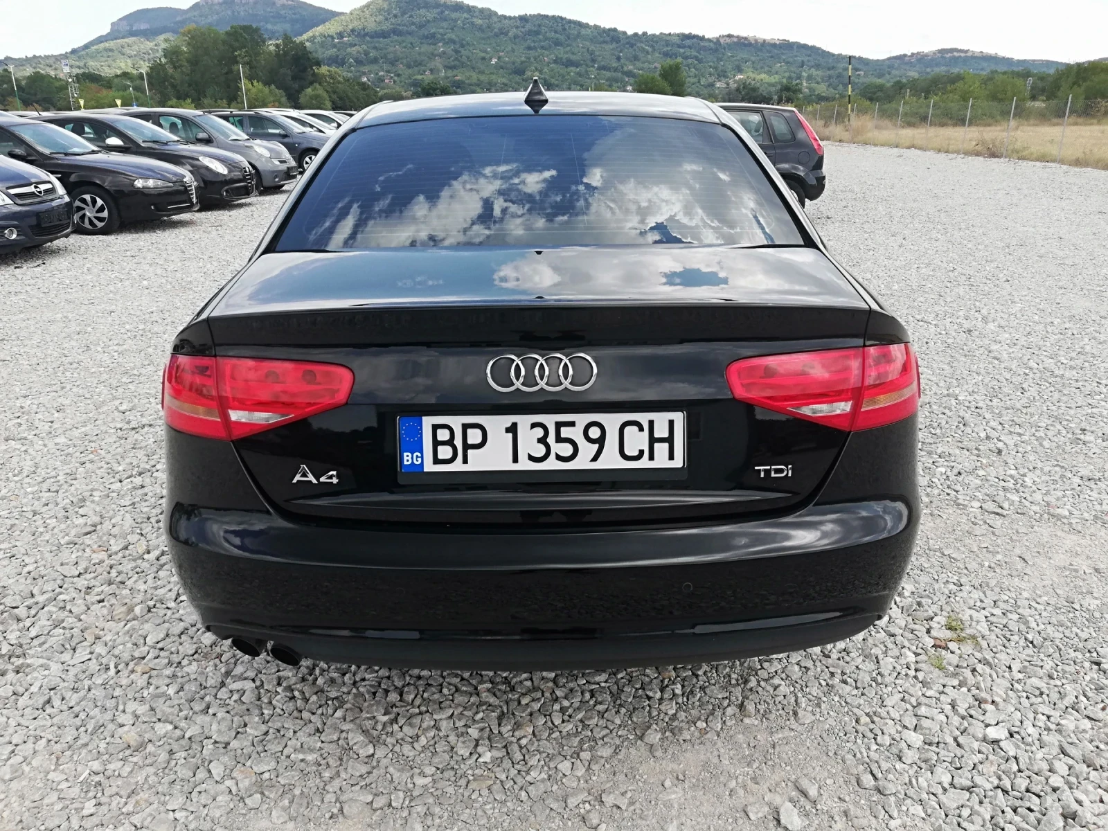 Audi A4 2.0TDI KLI IT., снимка 5 - Автомобили и джипове - 55118010