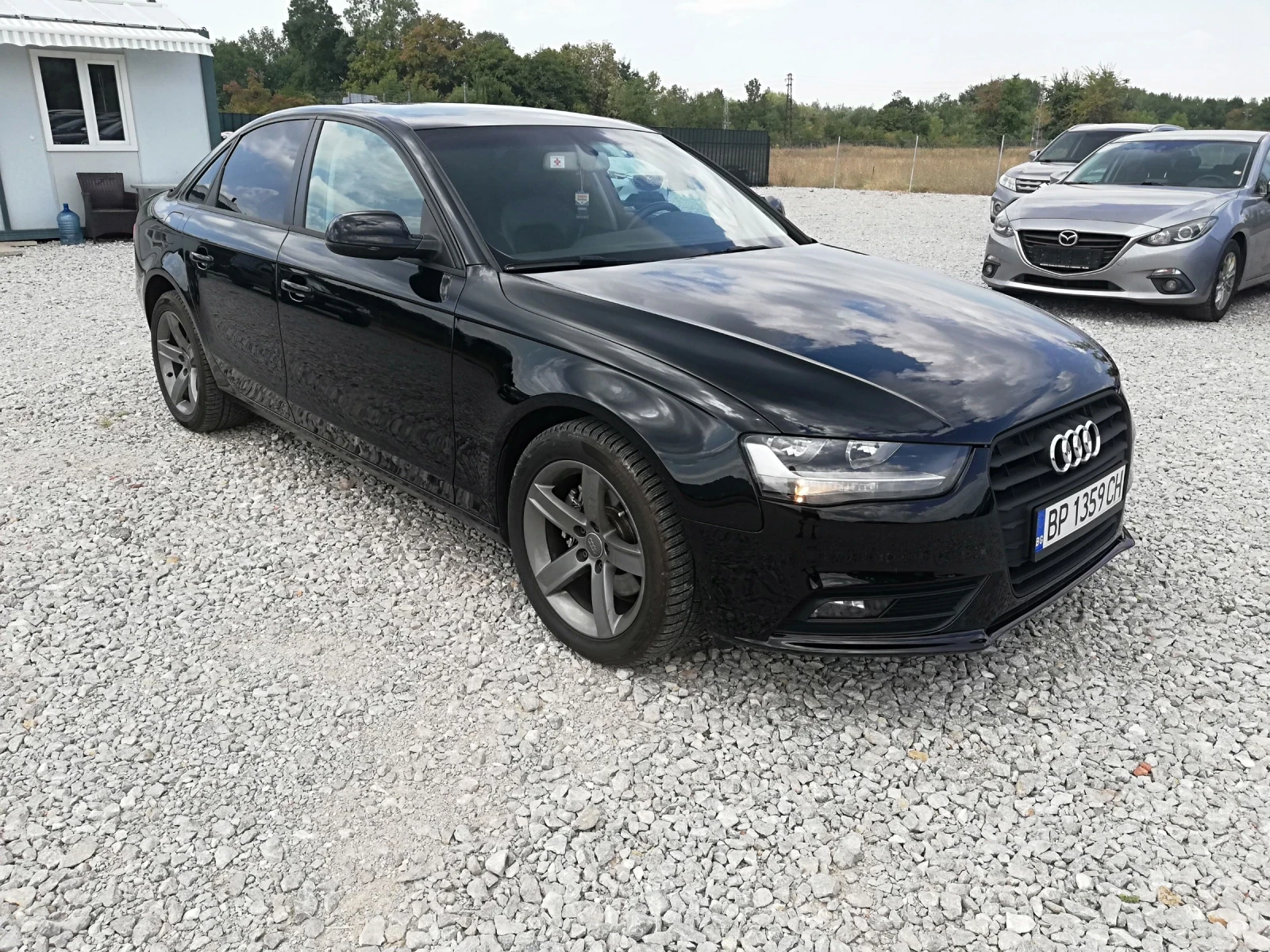 Audi A4 2.0TDI KLI IT., снимка 8 - Автомобили и джипове - 55118010