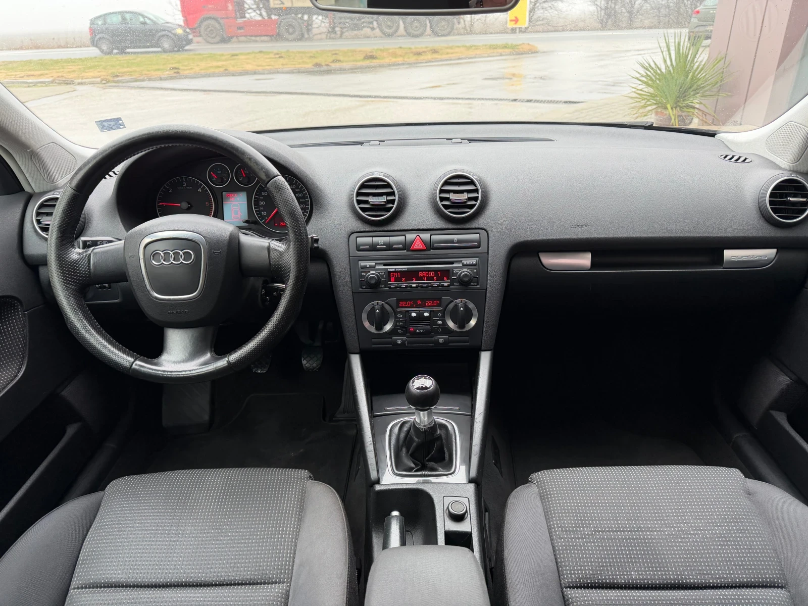 Audi A3 2.0TDI-4X4-170�.�-SPORT | Mobile.bg � ����������� 13