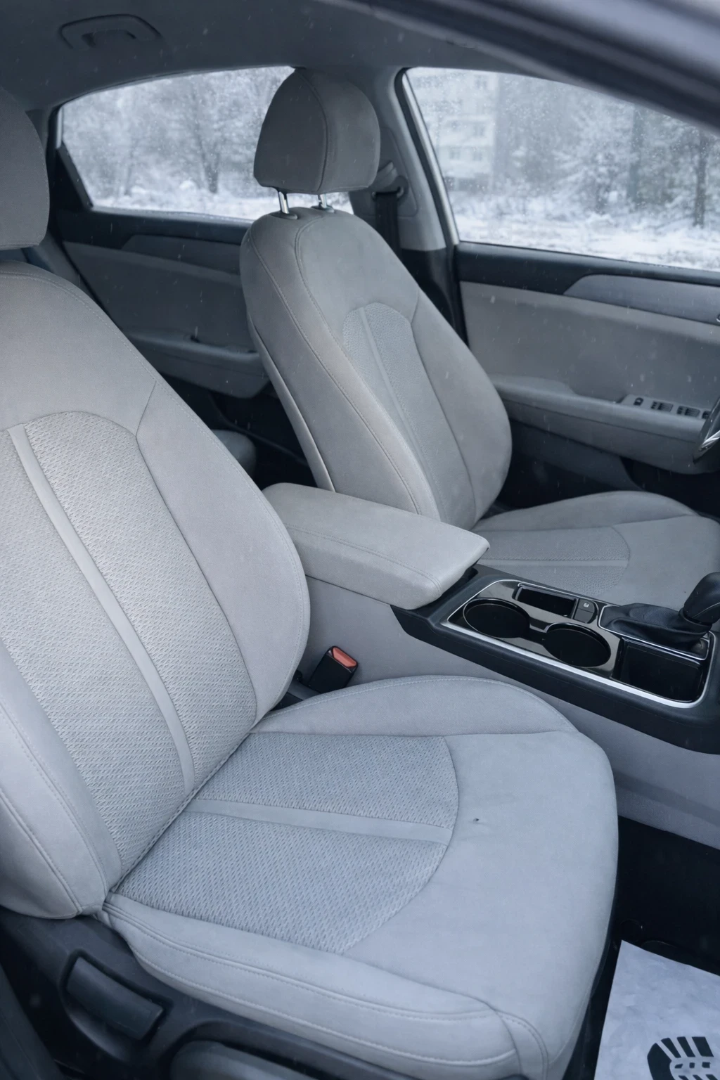 Hyundai Sonata 2.4i SE - Автомат - 98000км - Става на газ - изображение 6