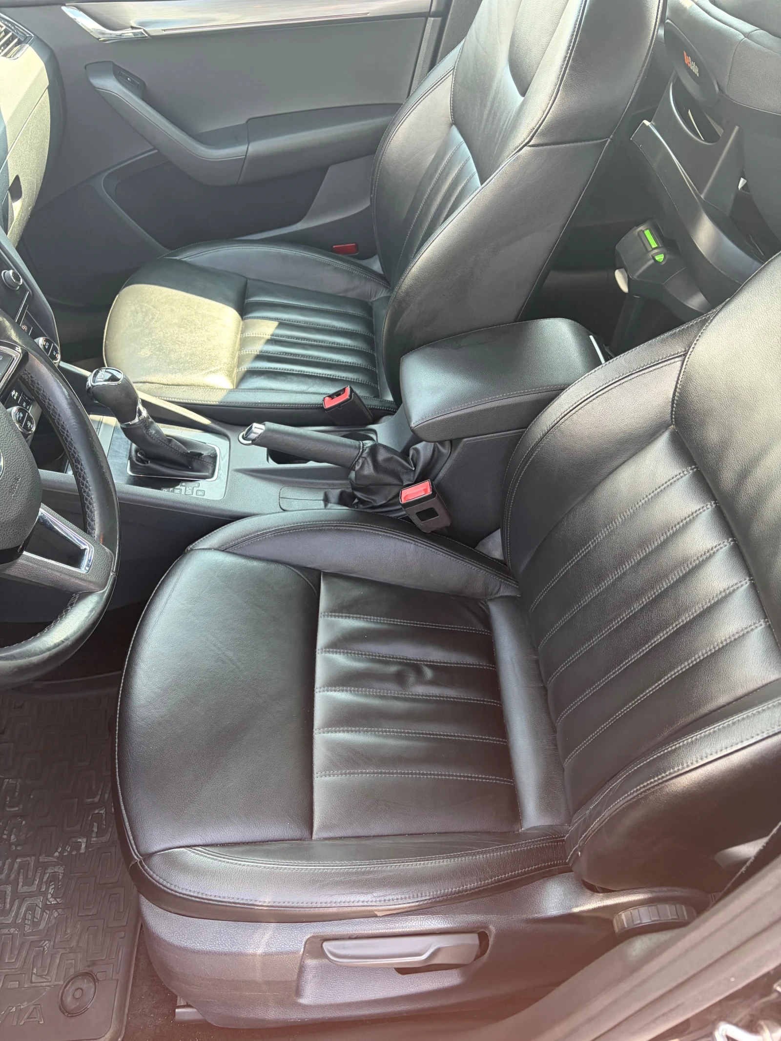 Skoda Octavia 1.5 G Tech Фабр Метан Автоматик, снимка 9 - Автомобили и джипове - 53944994