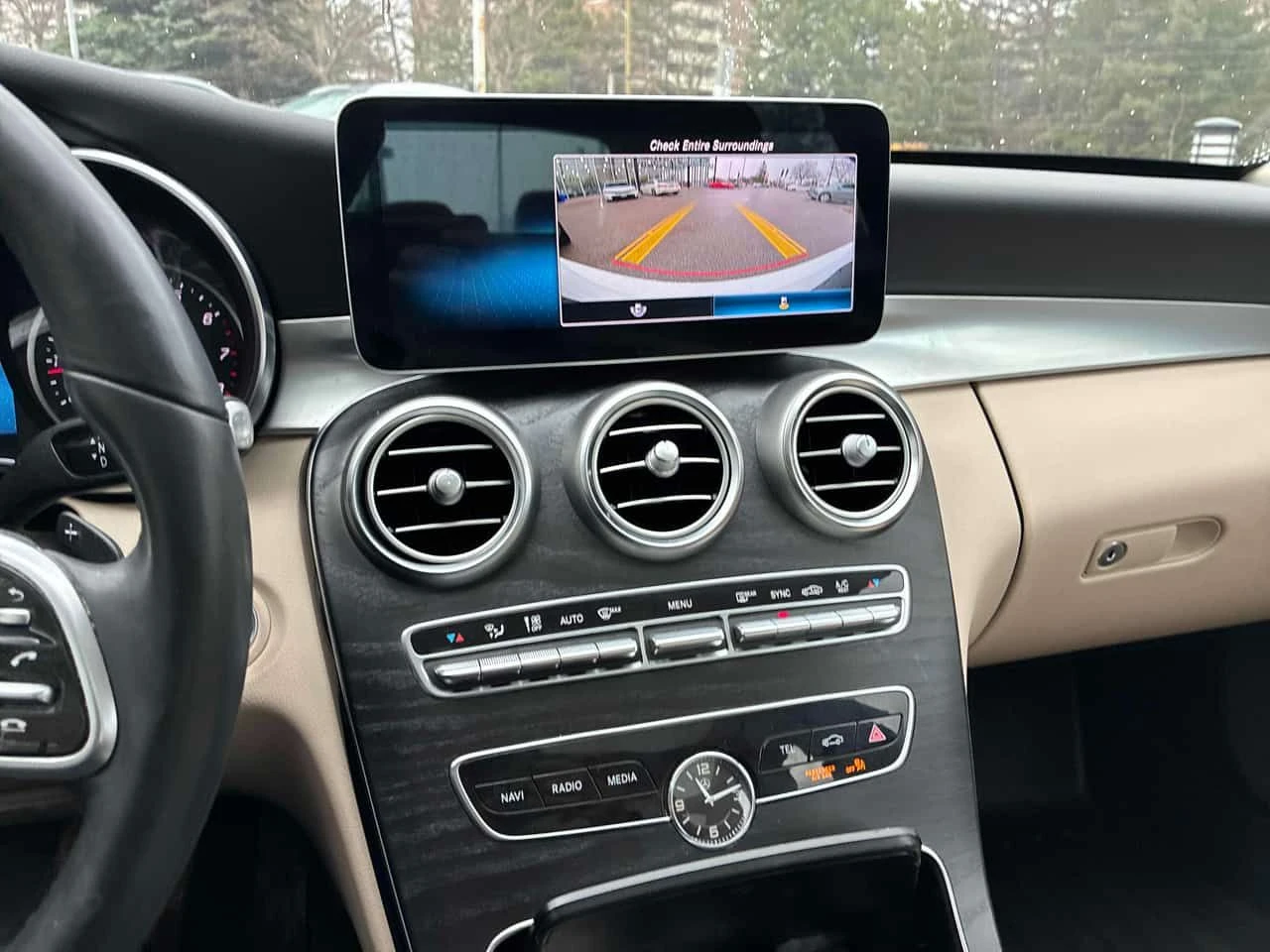 Mercedes-Benz C 300 ПАНОРАМА/ОТ ПРЕДСТАВИТЕЛСТВО НА MERCEDES, снимка 9 - Автомобили и джипове - 54005438