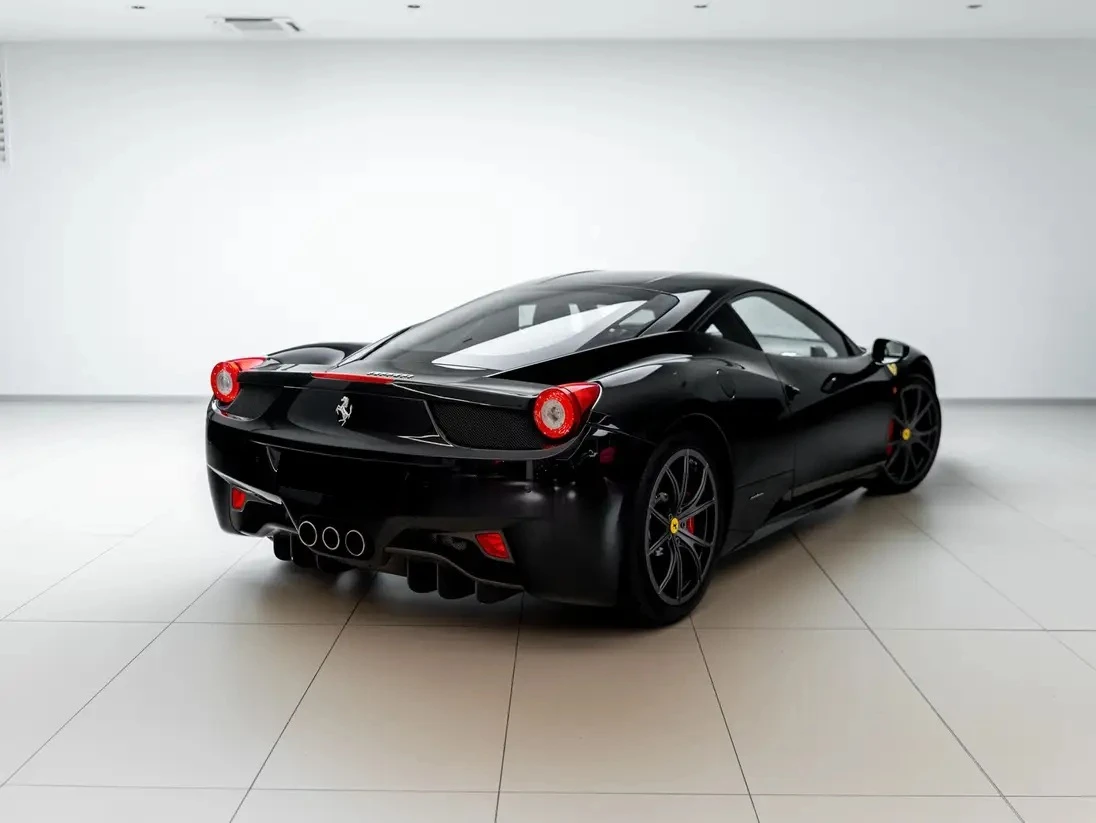 Ferrari 458 Italia, снимка 3 - Автомобили и джипове - 54057423