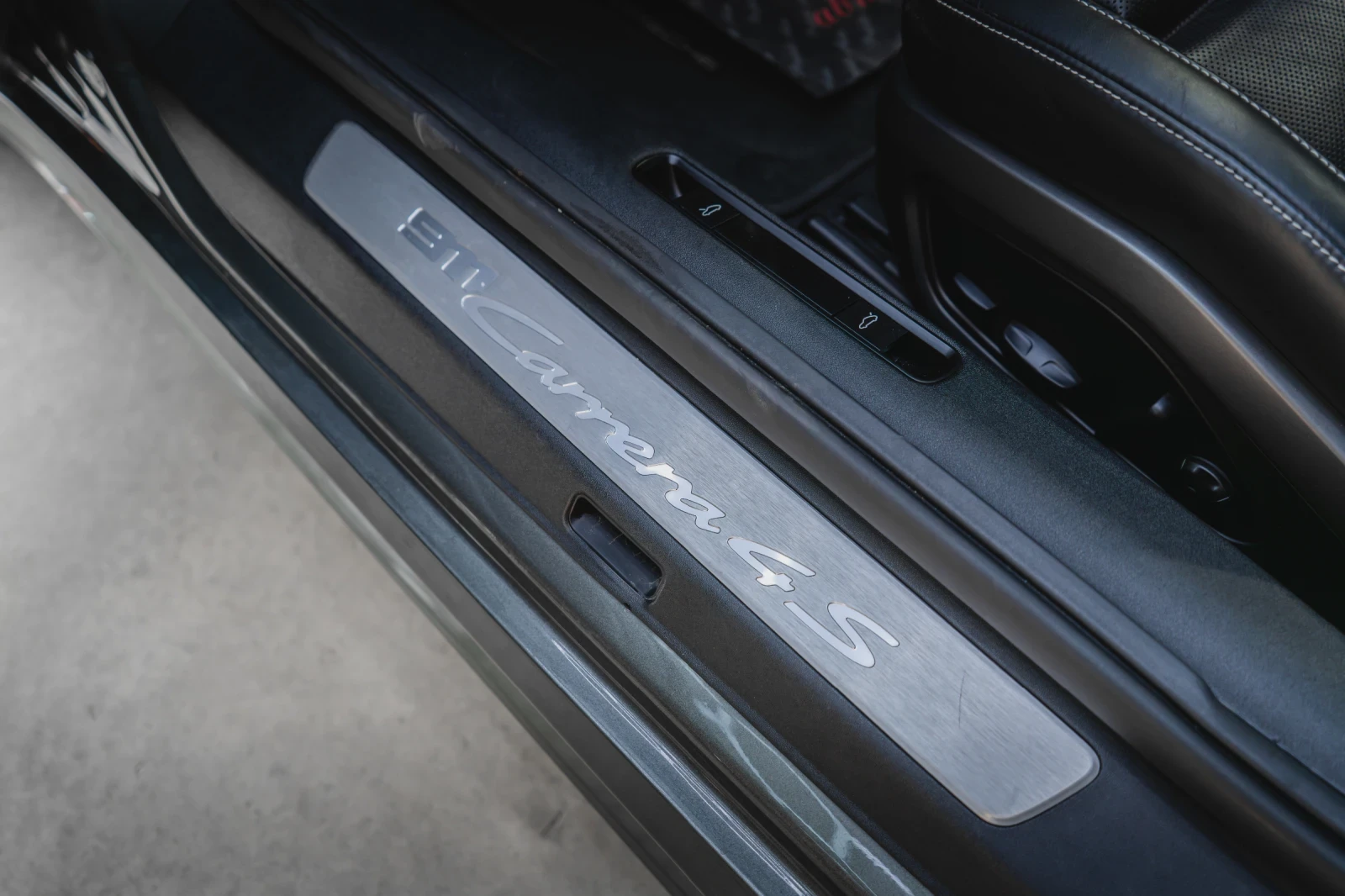 Porsche 911 CARRERA 4S * FULL Екстри * BOSE * ШИБЕДАХ, снимка 15 - Автомобили и джипове - 54220661