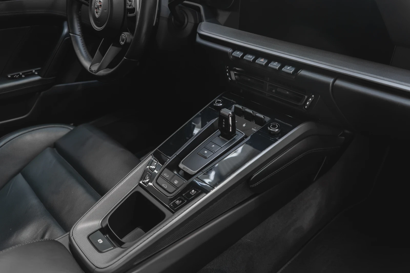 Porsche 911 CARRERA 4S * FULL Екстри * BOSE * ШИБЕДАХ, снимка 12 - Автомобили и джипове - 54220661