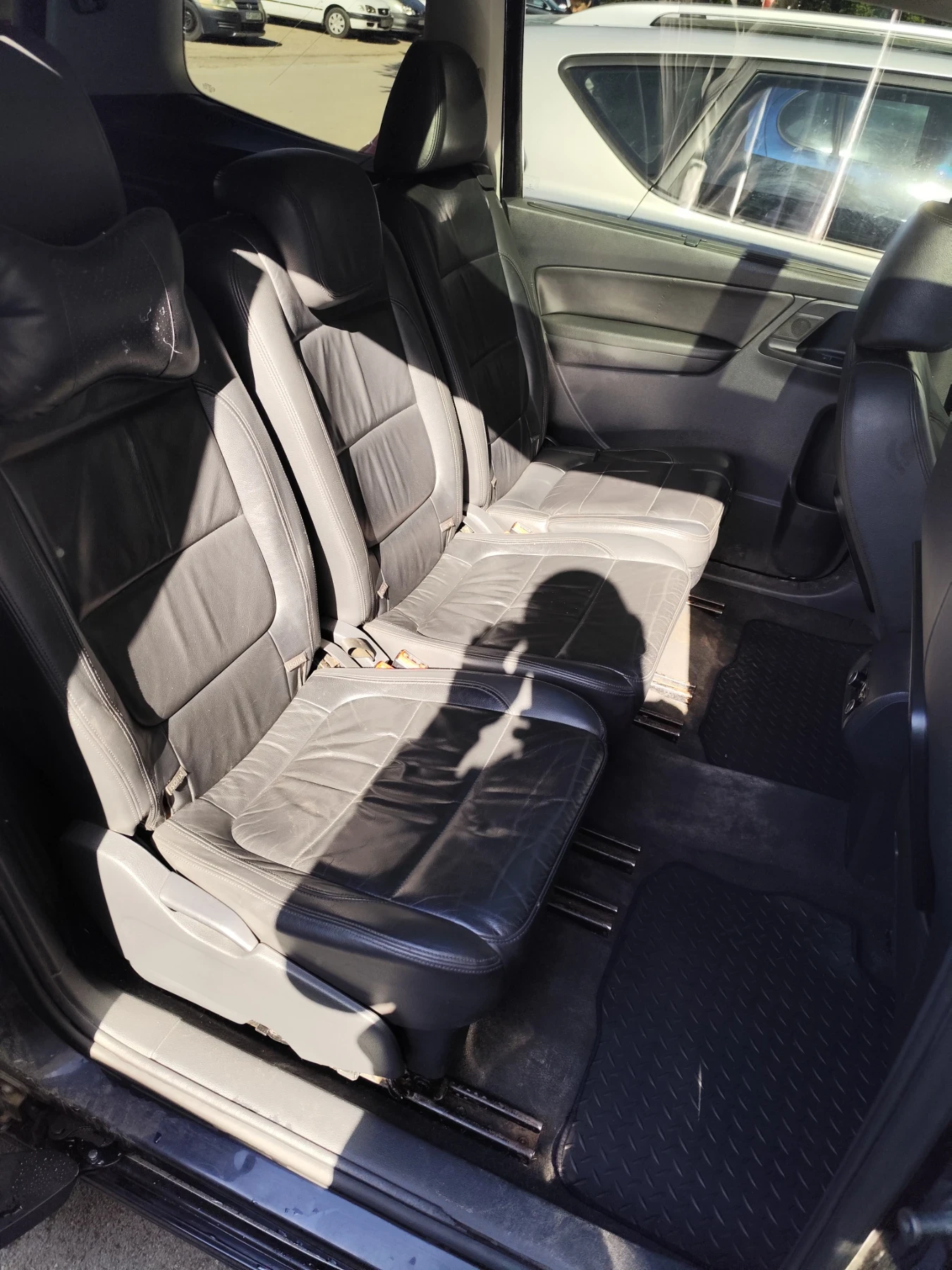 Seat Alhambra, снимка 11 - Автомобили и джипове - 54353008