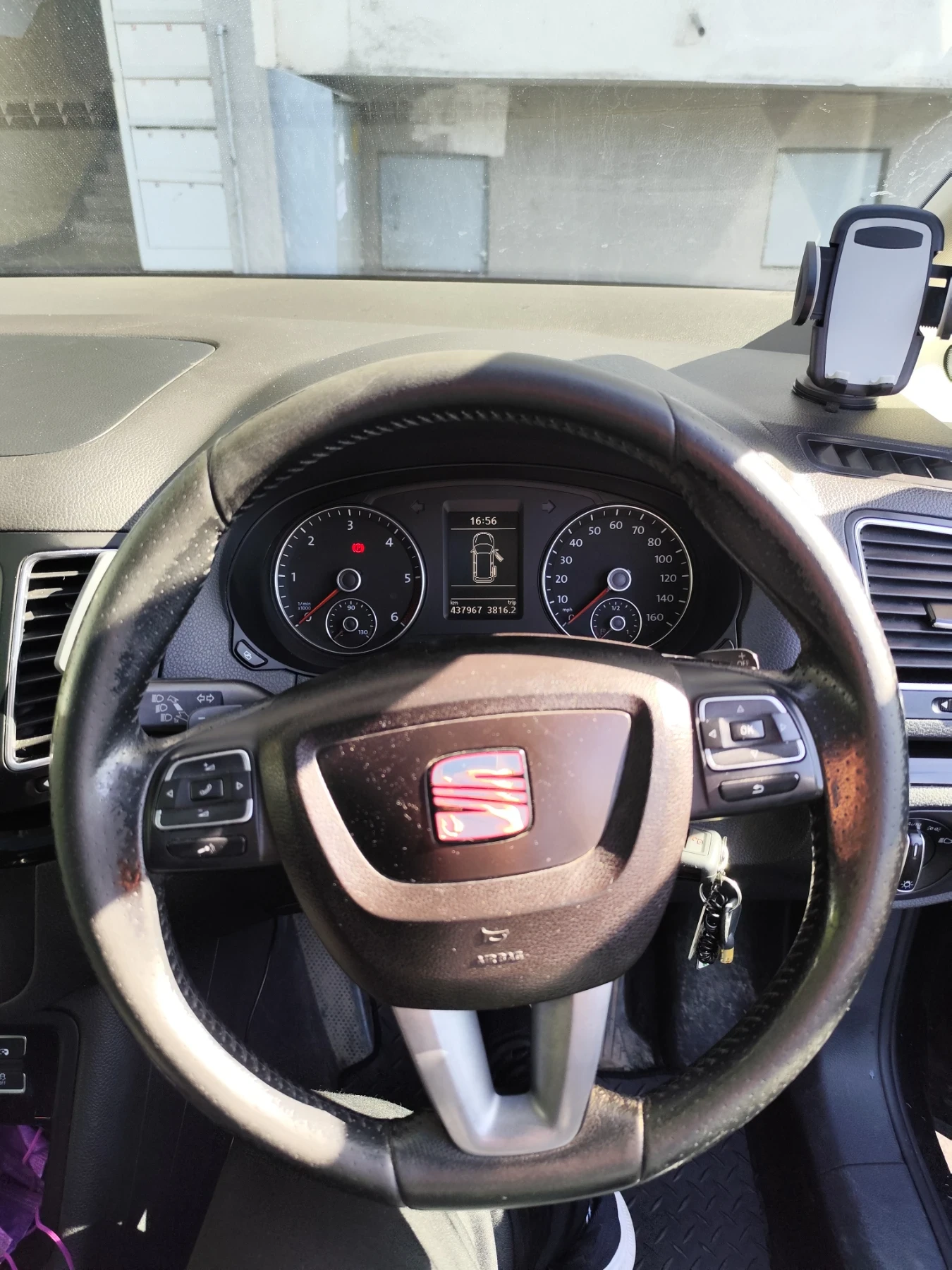 Seat Alhambra, снимка 5 - Автомобили и джипове - 54353008