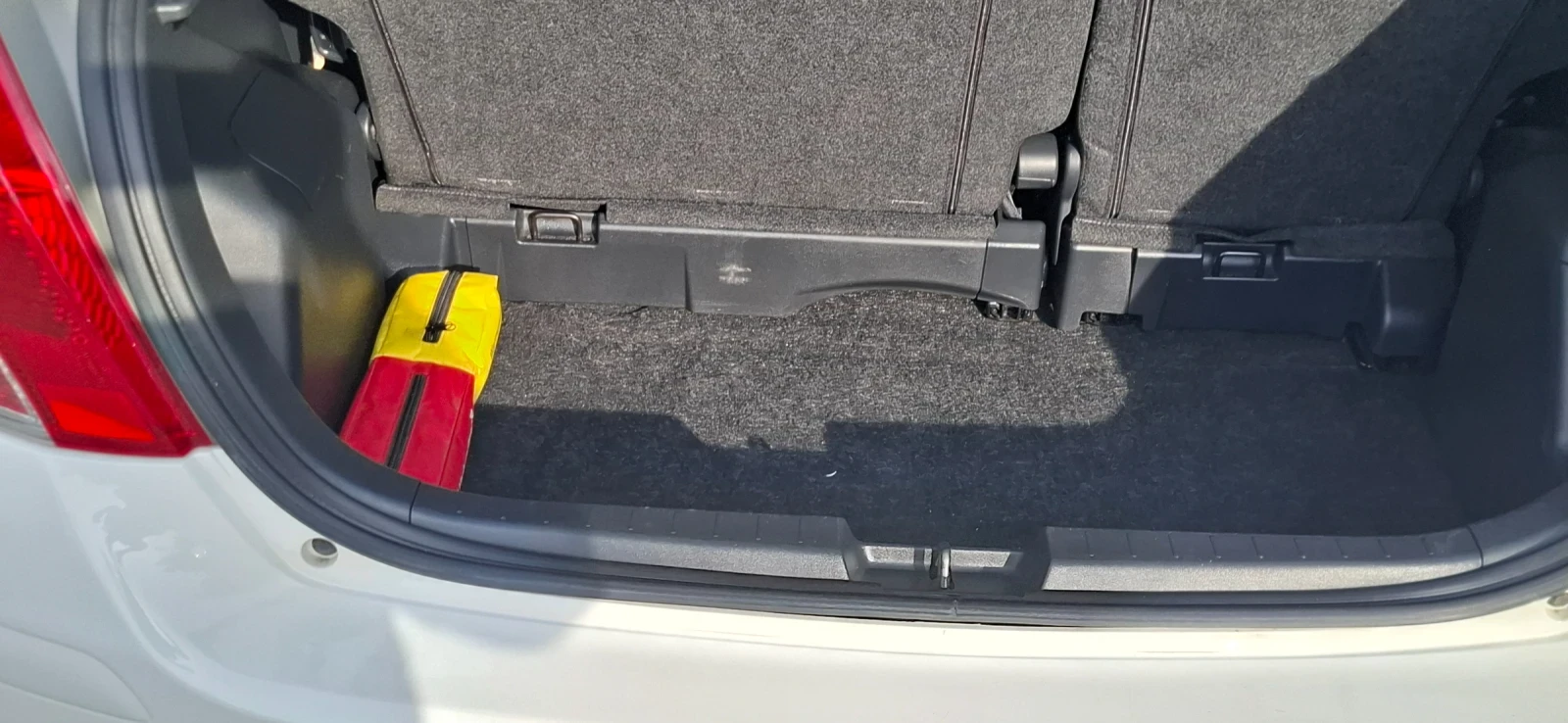 Toyota Yaris 1.33 Facelift  164255, снимка 11 - Автомобили и джипове - 54357249