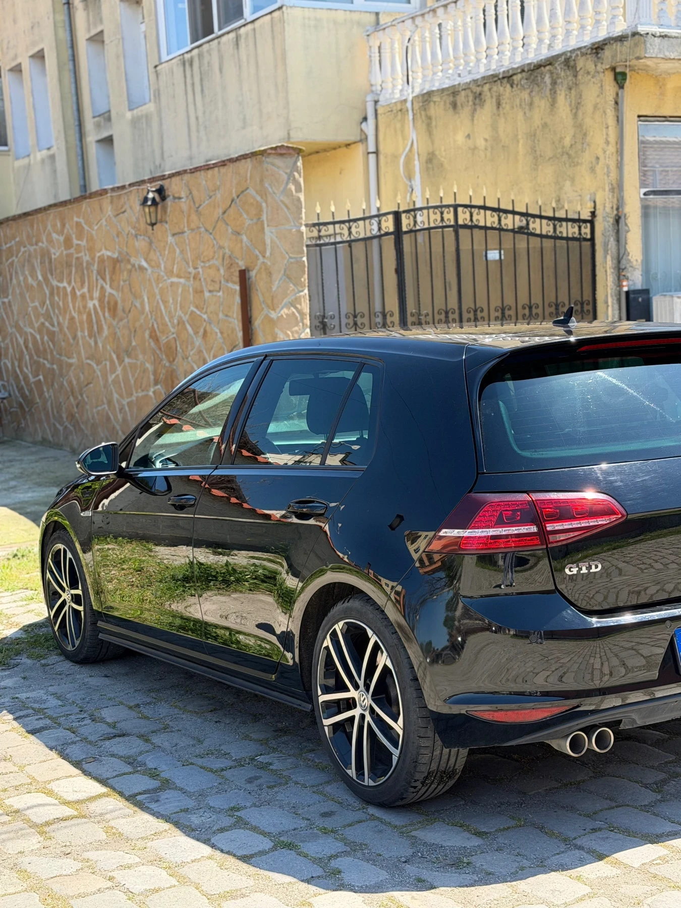 VW Golf 2.0 GTD, снимка 2 - Автомобили и джипове - 54439471
