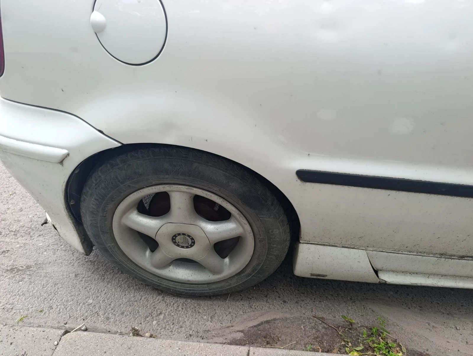 VW Polo 1.9 SDI, снимка 6 - Автомобили и джипове - 54635771