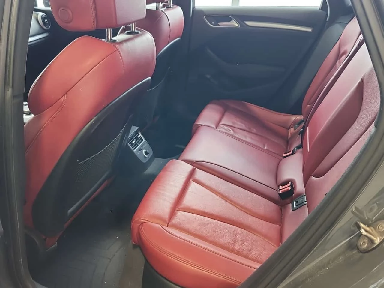 Audi S3  PROGRESSIV | LED | PANO | PODGREVI , снимка 13 - Автомобили и джипове - 54958381