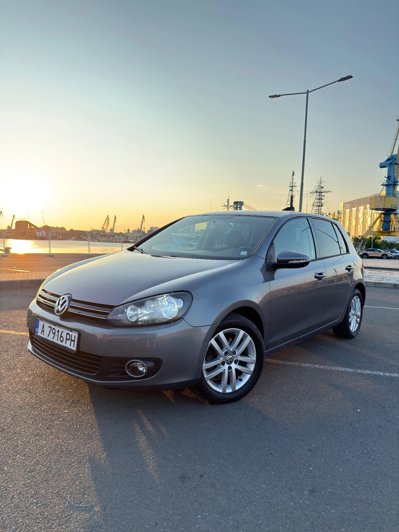 VW Golf 2.0 TDI   HIGHLINE  | Mobile.bg � ����������� 1