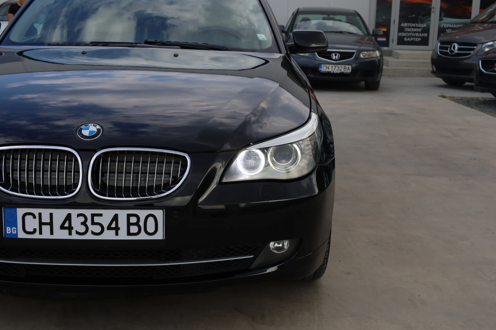 BMW 530, снимка 3 - Автомобили и джипове - 55624353