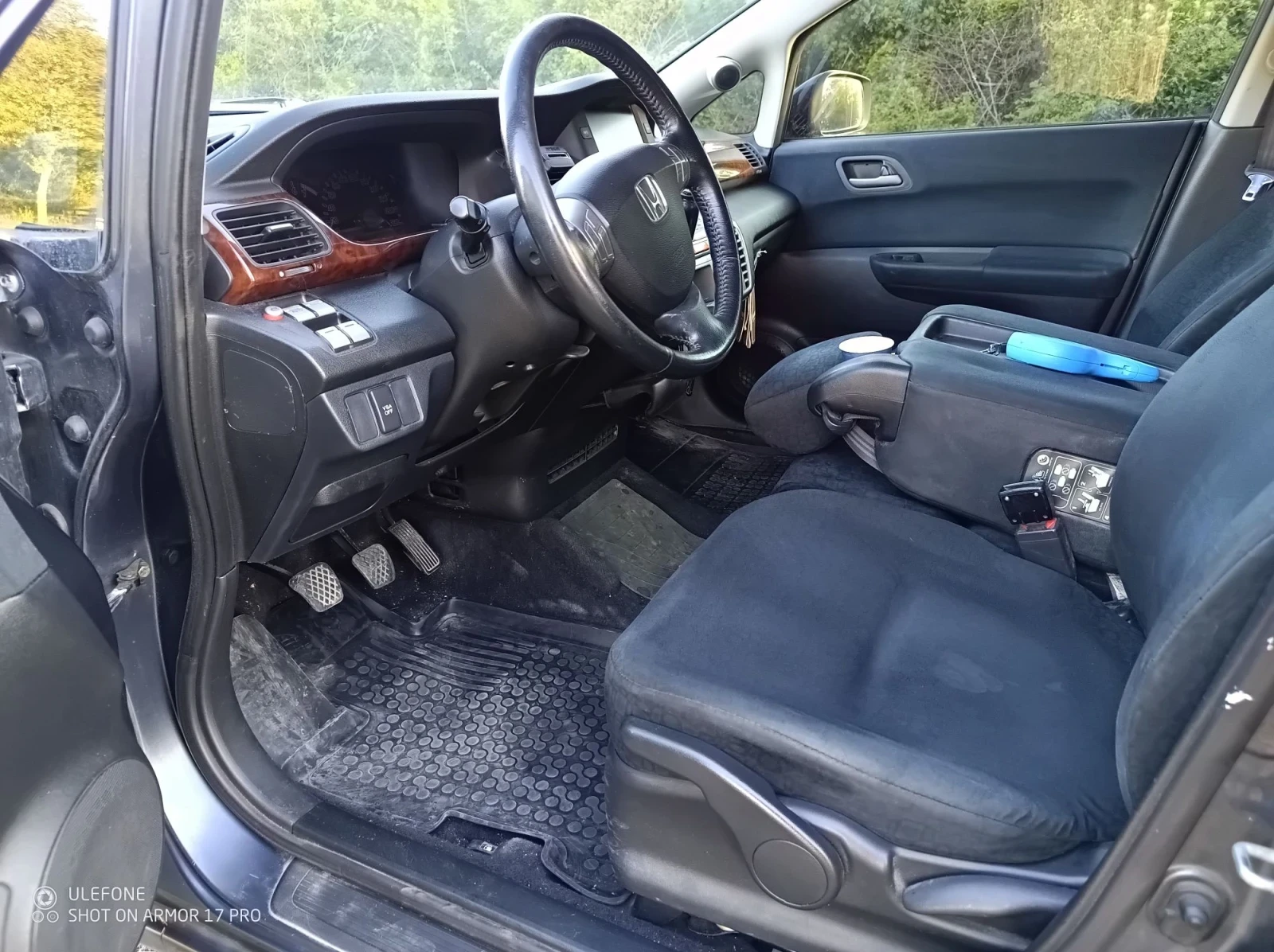 Honda Fr-v 2.0i K20, снимка 9 - Автомобили и джипове - 55855318