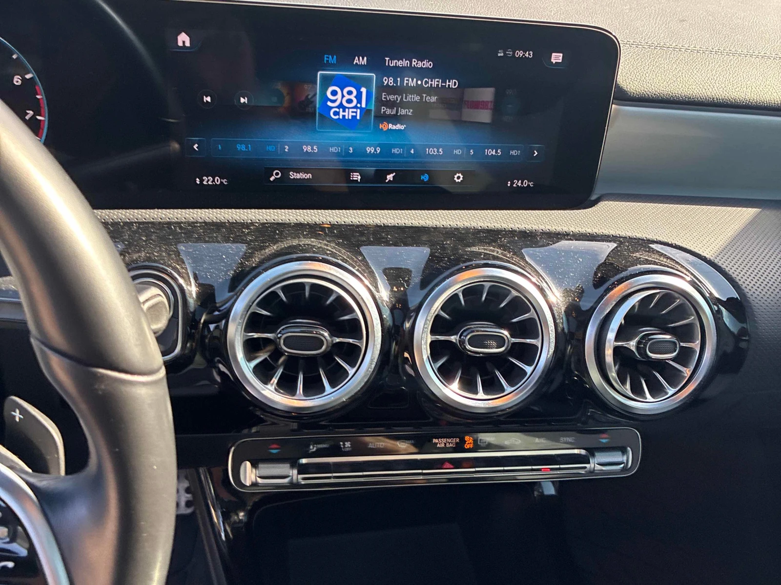 Mercedes-Benz CLA 250 АМГ ПАКЕТ/360 КАМ/КЛИП/ОТ ПРЕДСТАВИТЕЛСТВО , снимка 9 - Автомобили и джипове - 56012840