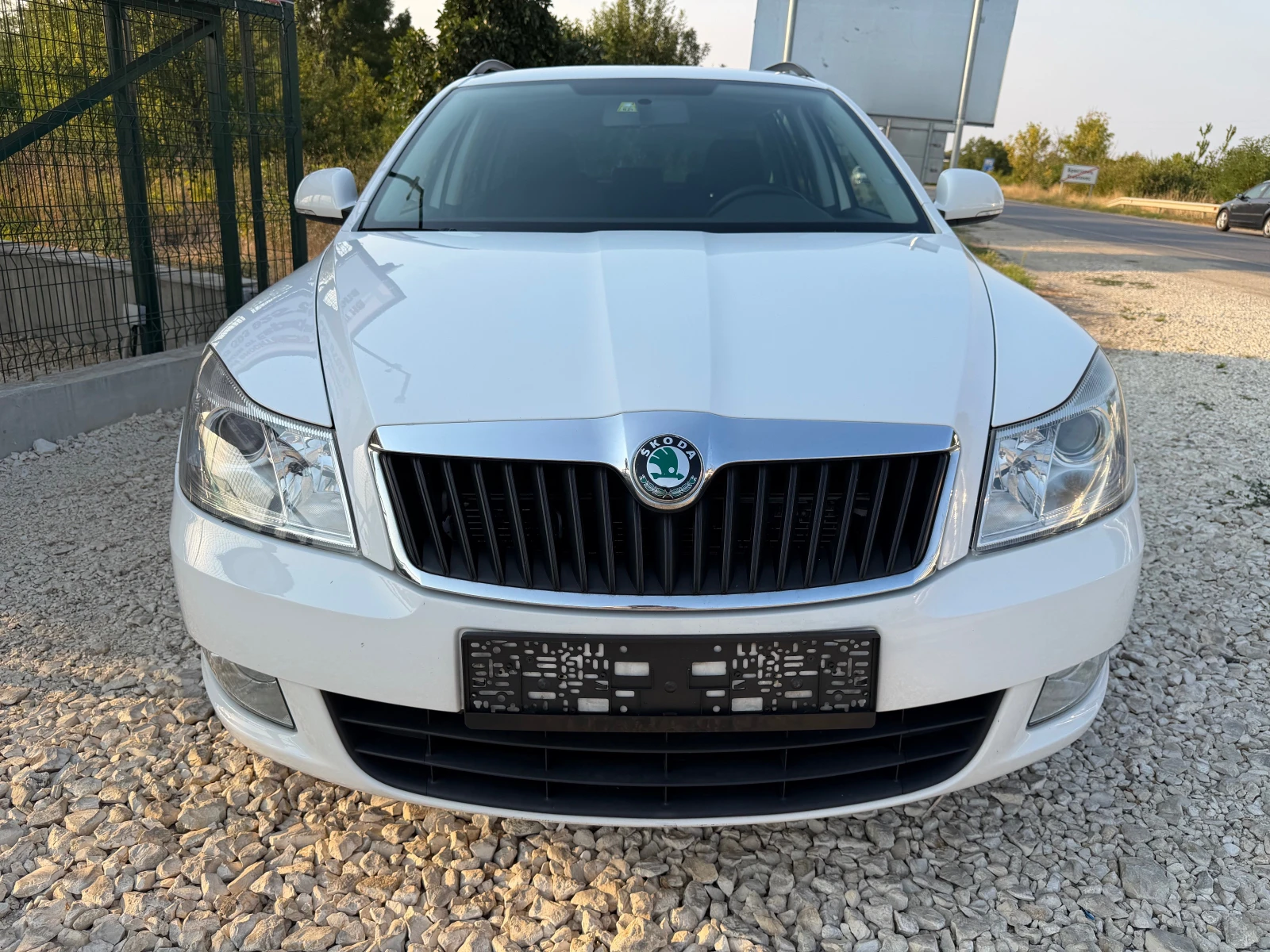 Skoda Octavia 1.6TDi/105p.s-4x4/Navi-6 speed!!!, снимка 7 - Автомобили и джипове - 56058875