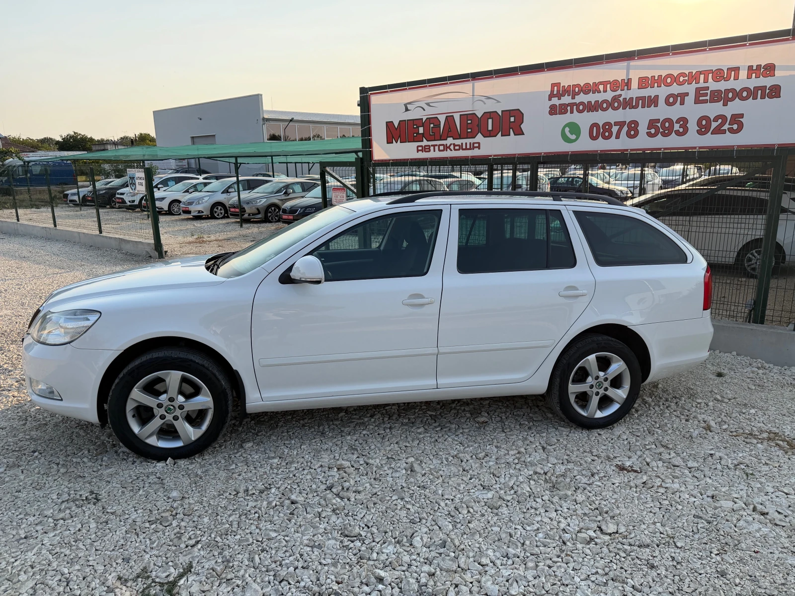 Skoda Octavia 1.6TDi/105p.s-4x4/Navi-6 speed!!!, снимка 3 - Автомобили и джипове - 56058875