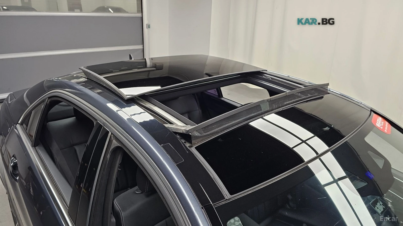 Mercedes-Benz E 300 4MATIC AVANGARDE* 360* КОЖА* ПОДГРЕВ* ПАНО, снимка 17 - Автомобили и джипове - 56237032