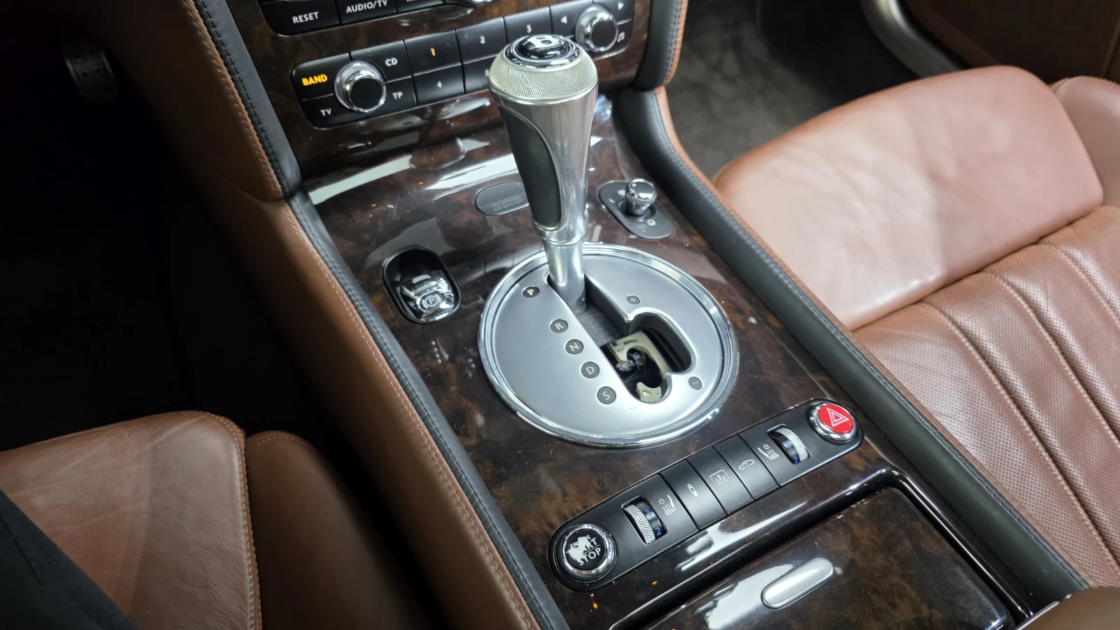 Bentley Flying Spur W12 SOFT CLOSE ��������� ������ ����* encareu.com | Mobile.bg � ����������� 9