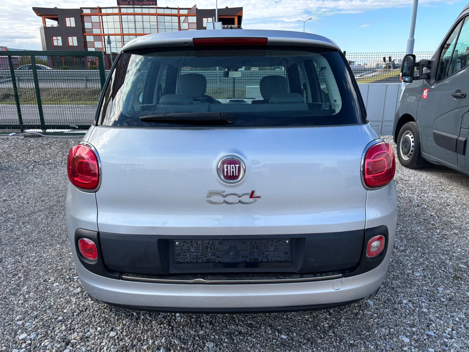 Fiat 500L 1.3 MultiJet, снимка 6 - Автомобили и джипове - 56678177